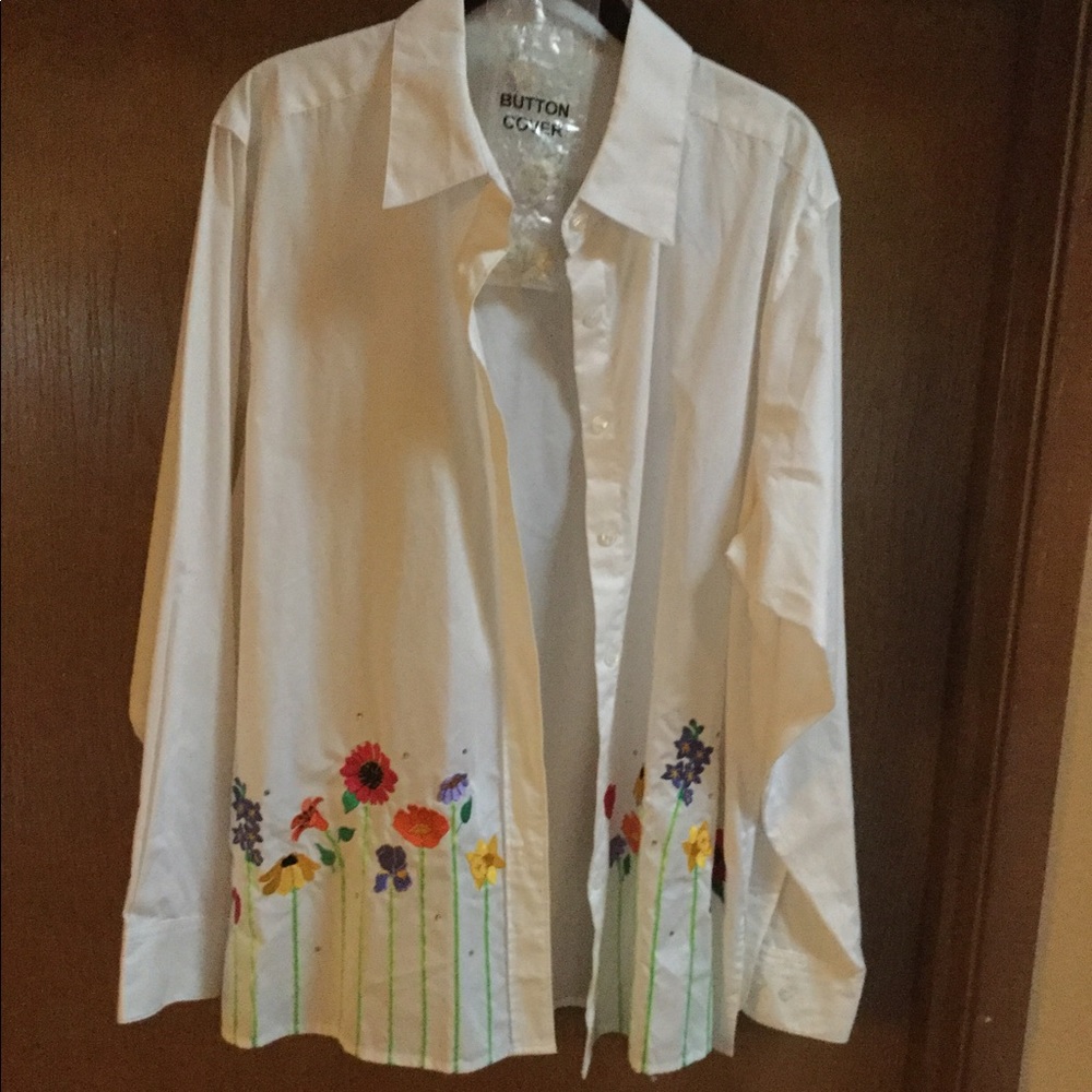 QuackerFactory White Blouse, FlowerGarden w/covers